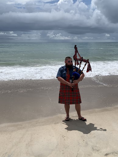 Gallery photo 1 of Coastal NC Bagpipes