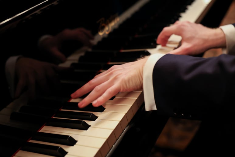 Gallery photo 4 of Cocktail Jazz Piano
