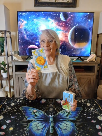 Gallery photo 2 of Vicki Arpad, Lightworker