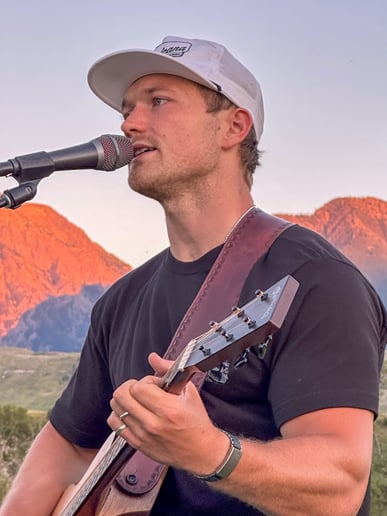 Gallery photo 14 of Cole Decker Music