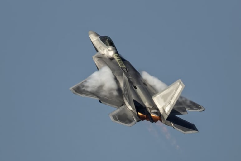 Gallery photo 3 of Taylor Fox - Fighter Pilot