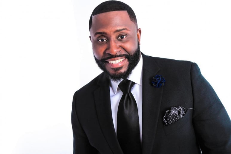 Gallery photo 4 of Comedian Akintunde