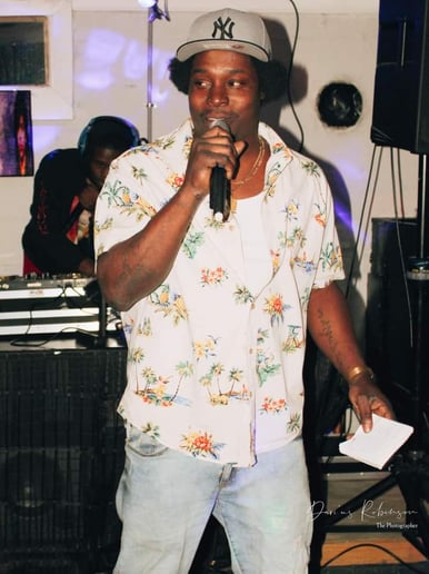 Gallery photo 3 of Comedian Bubba Douglas