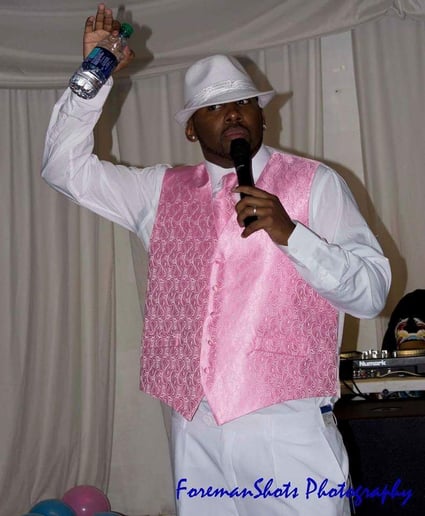 Gallery photo 10 of Comedian Courtney