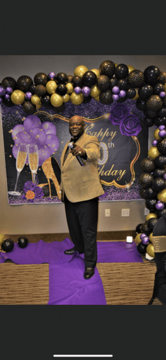 Gallery photo 4 of Comedian Damon Detroit
