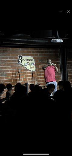 Gallery photo 6 of Comedian Damon Detroit