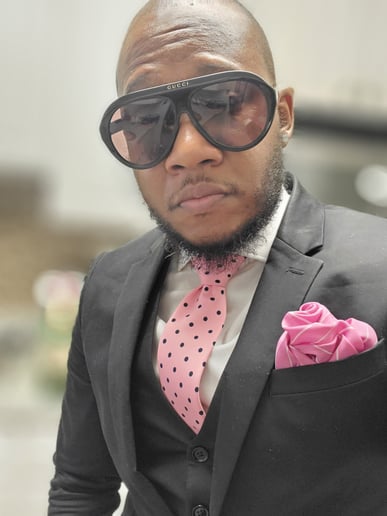 Gallery photo 2 of Comedian Khai Morgan