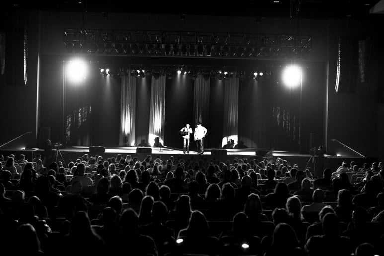 Gallery photo 2 of Comedian Momo Rodriguez