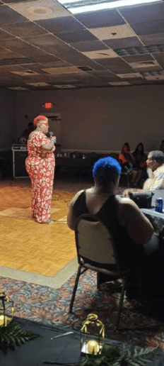 Gallery photo 3 of Comedienne DanielleDADiva