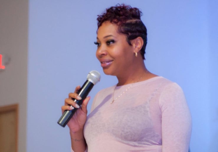 Gallery photo 7 of Comedienne Lady ShaMar