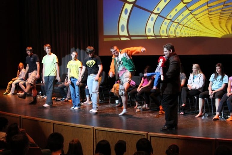 Gallery photo 4 of Comedy Hypnotic Stage Show