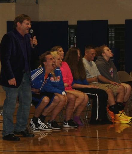 Gallery photo 5 of Comedy Hypnotist Jeff Harpring