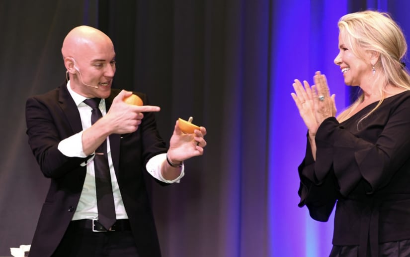 Gallery photo 1 of Comedy Magic