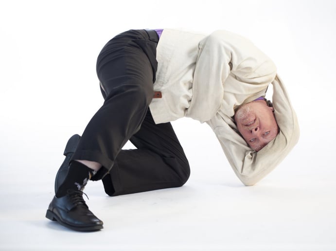 Gallery photo 1 of Comedy Magician Dan Paulus