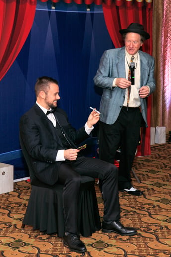 Gallery photo 18 of Comedy Magician Jeff Lefton