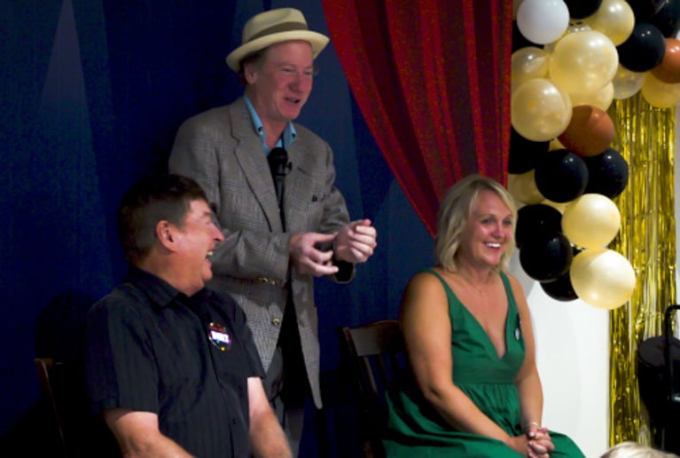 Gallery photo 7 of Comedy Magician Jeff Lefton