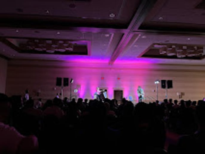 Gallery photo 5 of Comedy Magician & Mind Reader