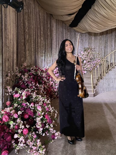 Gallery photo 5 of Sara Rodriguez, Concert Violinist