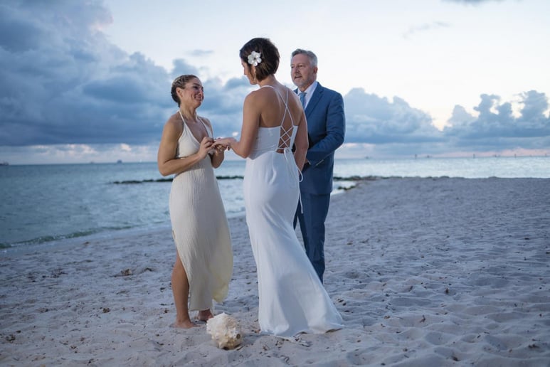 Gallery photo 2 of Conch Concierge Weddings