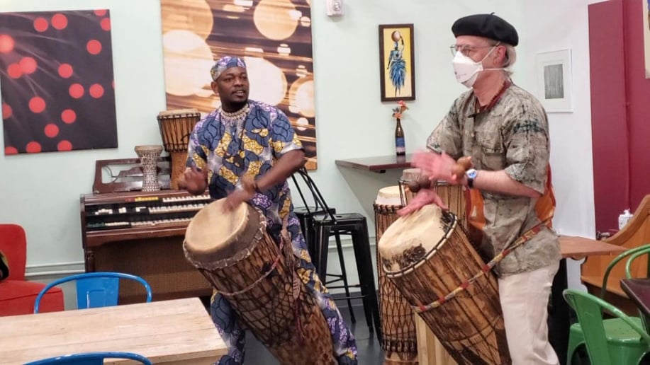 Gallery photo 3 of Congo Vibes