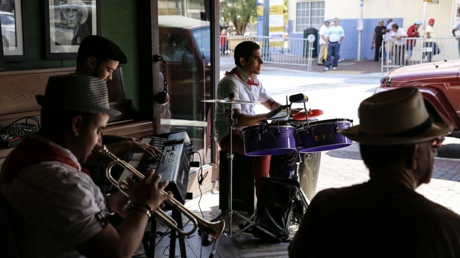 Gallery photo 5 of Celina & Montes Orchestra