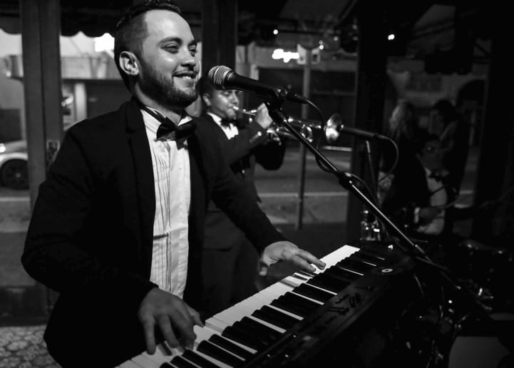 Gallery photo 7 of Celina & Montes Orchestra