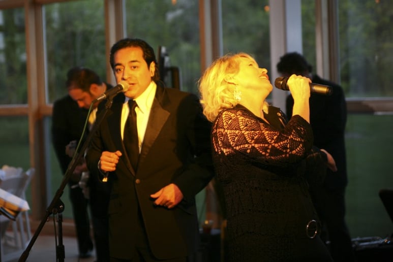 Gallery photo 2 of Connexion Band