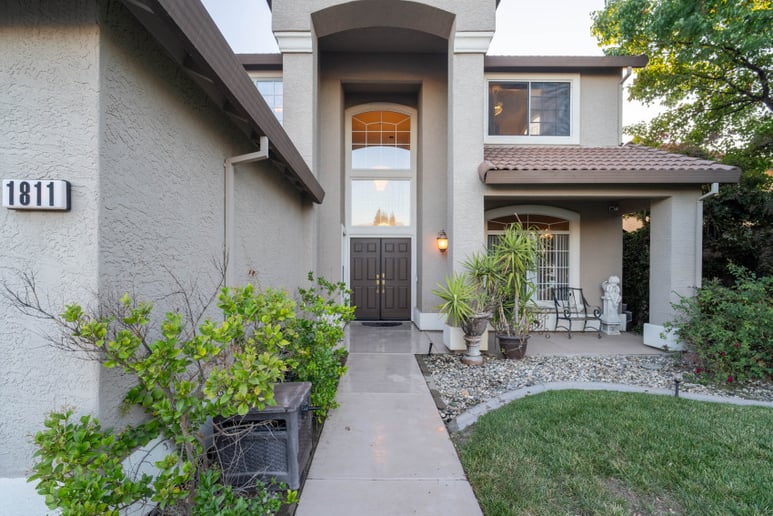 Gallery photo 1 of Content Creation by Nicole