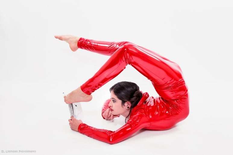 Gallery photo 5 of Marcela Bautista - Contortionist