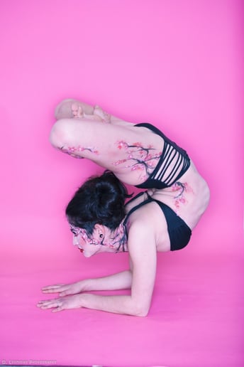 Gallery photo 7 of Marcela Bautista - Contortionist