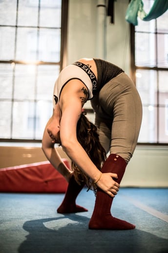 Gallery photo 5 of Nicole - Contortionist