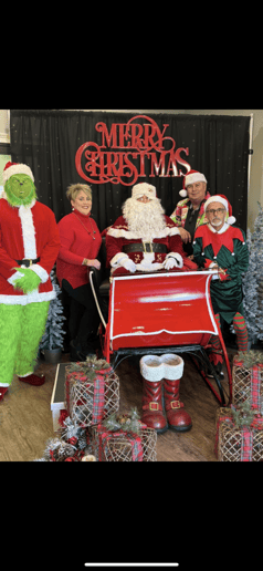 Gallery photo 4 of Santa L