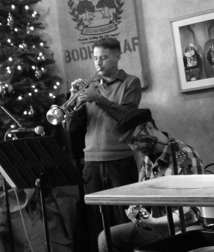 Gallery photo 5 of Cool Jazz Vibe