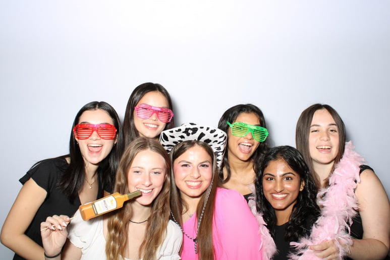 Gallery photo 5 of Coophoto Booth