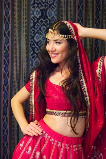 Gallery photo 9 of Corina Dance