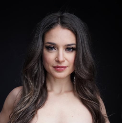 Gallery photo 6 of Corinne Mammana