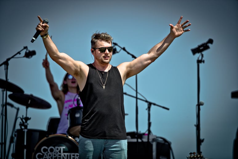 Gallery photo 2 of Cort Carpenter | Recording Artist