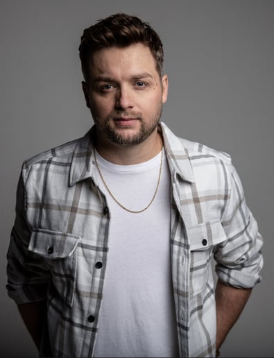 Gallery photo 12 of Cort Carpenter | Recording Artist
