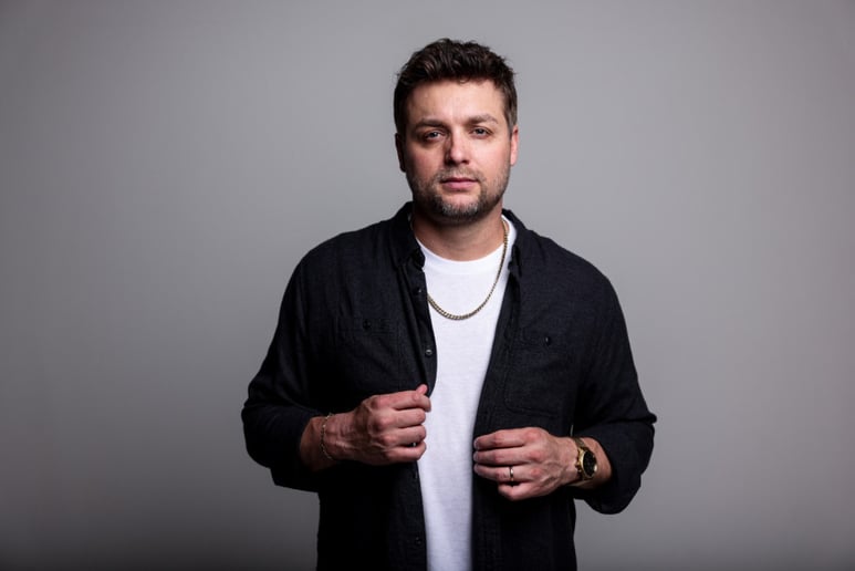 Gallery photo 13 of Cort Carpenter | Recording Artist
