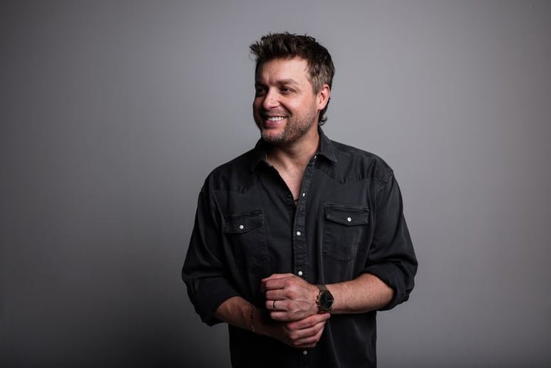 Gallery photo 17 of Cort Carpenter | Recording Artist