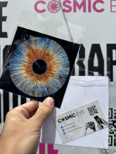 Gallery photo 1 of Cosmic Eye – Interactive Eye Photography