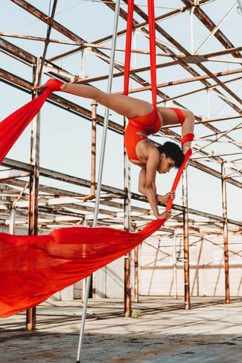 Gallery photo 1 of Court on Silks