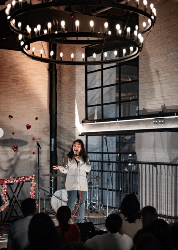 Gallery photo 1 of Courtenay the Emcee