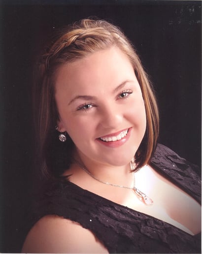 Gallery photo 2 of Courtney Wallace, Soprano
