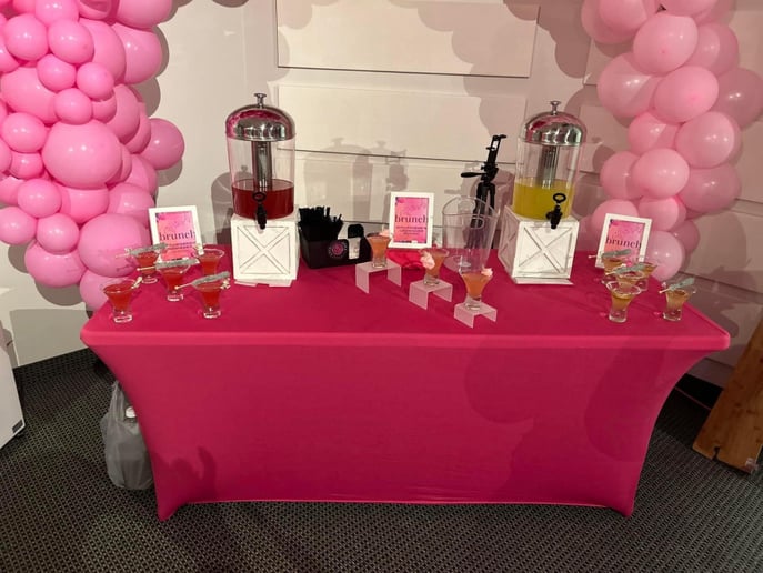 Gallery photo 10 of Couture Concoctions Mobile Bar