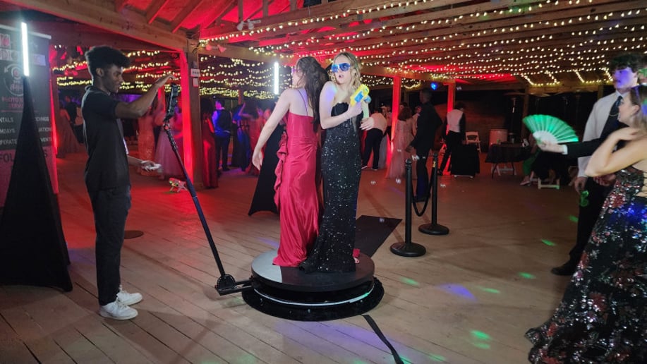Gallery photo 10 of CPIX Studios | DSLR • 360 • Selfie Booths