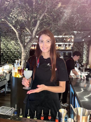 Gallery photo 1 of Craft Cocktail & Beverage Service