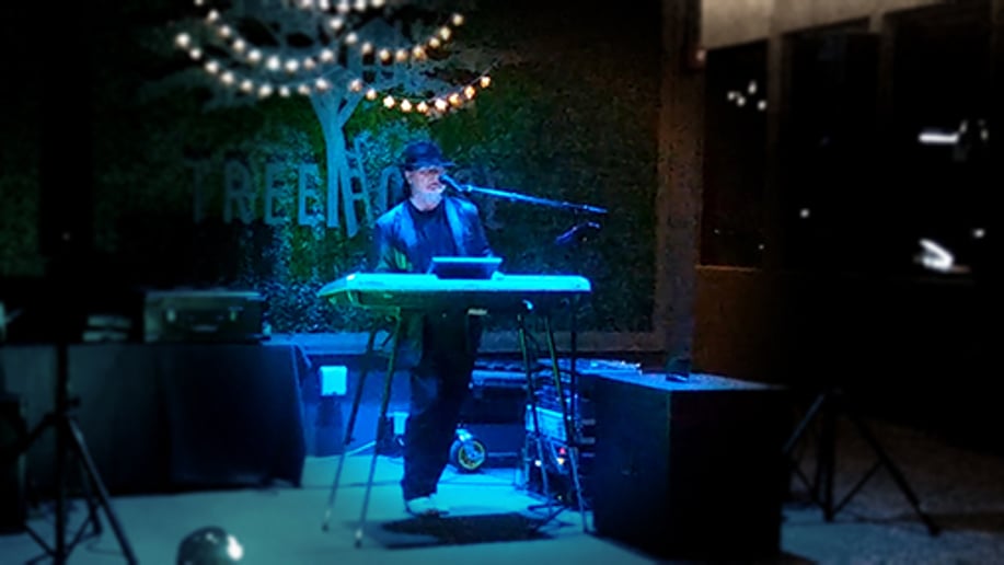 Gallery photo 6 of Craig Singleton Band