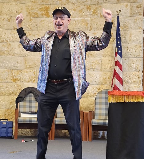 Gallery photo 4 of Crazy Davy, Magic