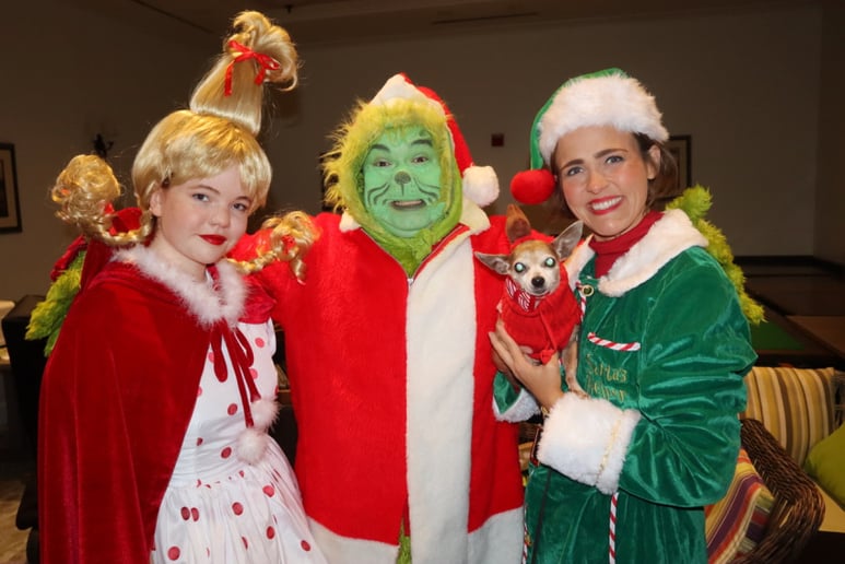 Gallery photo 17 of Santa Claus - Orange County